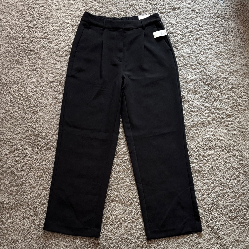 Old Navy Extra High Rise Classic Black Pants - Picture 2 of 16